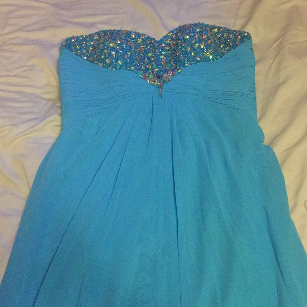 Light blue sweetheart neckline long dress